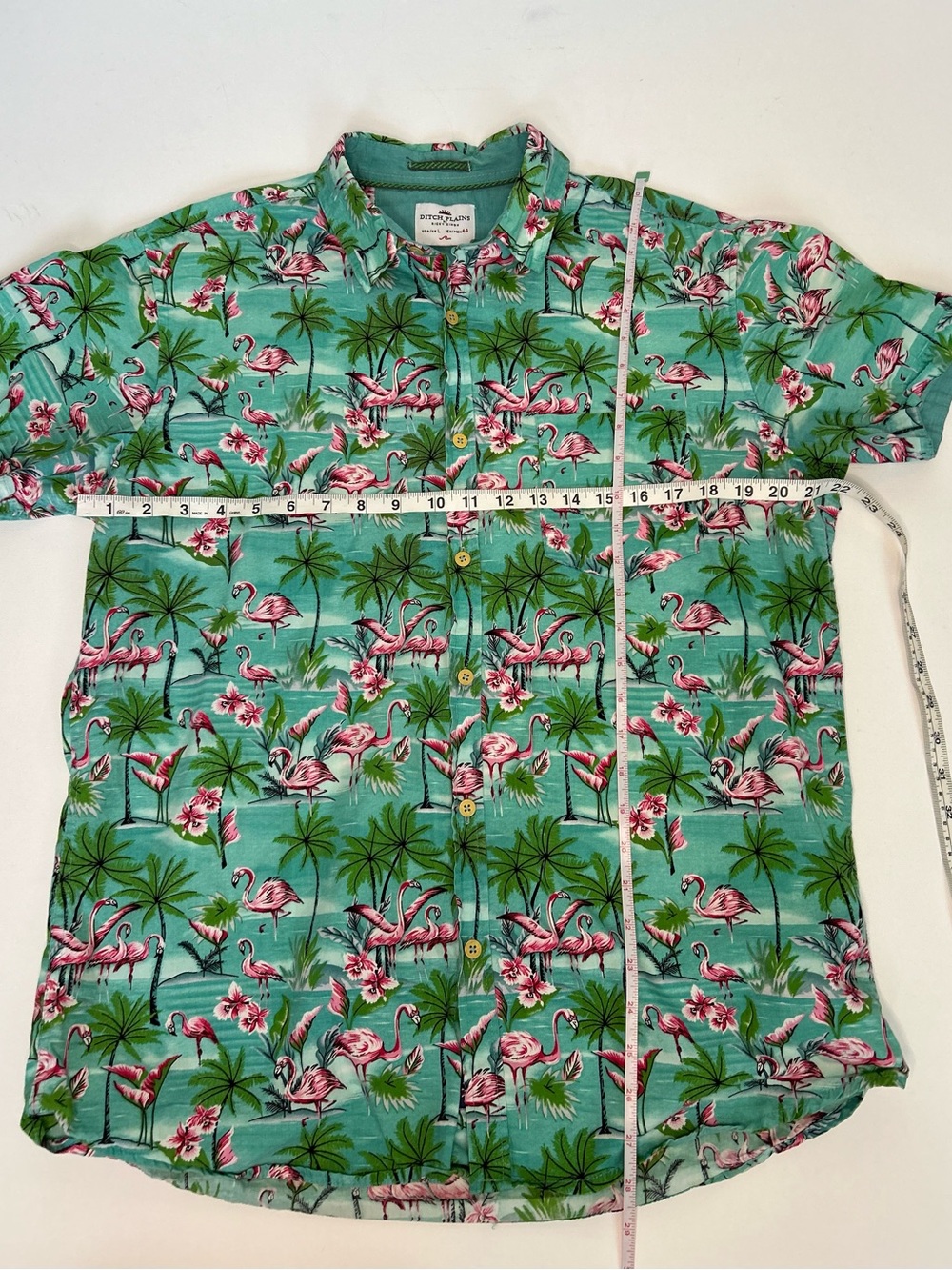 Ditch Plains Mens Flamingo Hawaiian Button Down Shirt Mint Green Beach Aloha Lar - Picture 5 of 6
